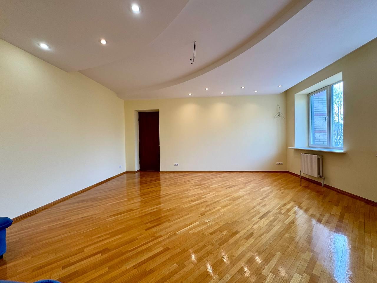 Фото №2: 3-комнатная квартира 152 м² - Краснодар, мкр. Западный внутригородской округ, ул. имени Дзержинского, 12/1