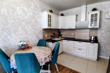 Фото №1: 1-комнатная квартира 48 м² - Краснодар, мкр. Музыкальный, ул. имени И.И. Дунаевского, 24