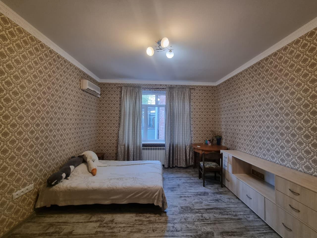 Фото №3: 2-комнатная квартира 48 м² - Краснодар, Центральный внутригородской округ, мкр. Центральный, ул. Мира, 50