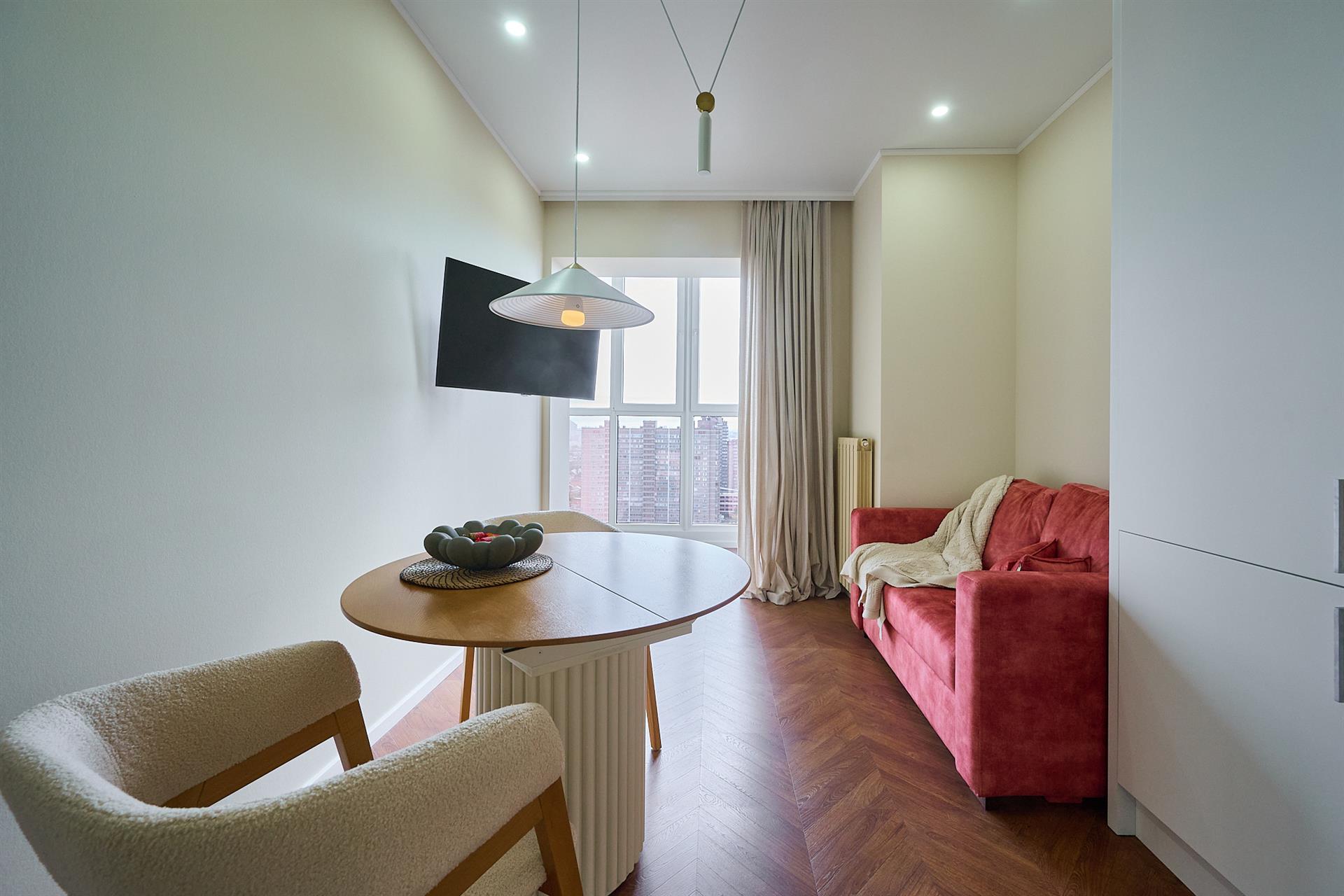 Фото №1: 1-комнатная квартира 49 м² - Краснодар, Западный внутригородской округ, мкр. Фестивальный, ул. Гаражная, 79/1