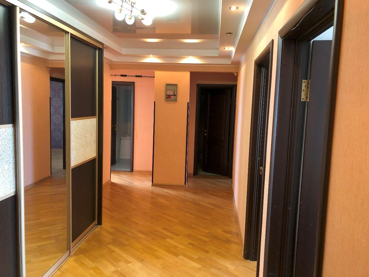 Фото №6: 3-комнатная квартира 91 м² - Краснодар, Прикубанский внутригородской округ, мкр. Микрохирургии глаза, ул. Академика Лукьяненко, 28