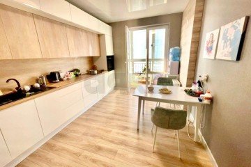 Фото №1: 1-комнатная квартира 47 м² - Краснодар, мкр. Хлопчато-бумажный Комбинат, ул. Уральская, 75А