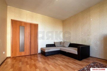 Фото №2: 2-комнатная квартира 73 м² - Краснодар, мкр. квартал Народный, пер. Ленинский, 20/1А