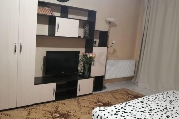 Фото №1: 1-комнатная квартира 45 м² - Краснодар, мкр. Музыкальный, ул. имени Сергея Есенина, 149