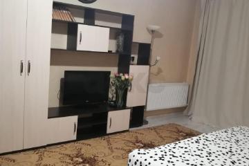 Фото №1: 1-комнатная квартира 41 м² - Краснодар, мкр. Музыкальный, ул. имени Сергея Есенина, 149