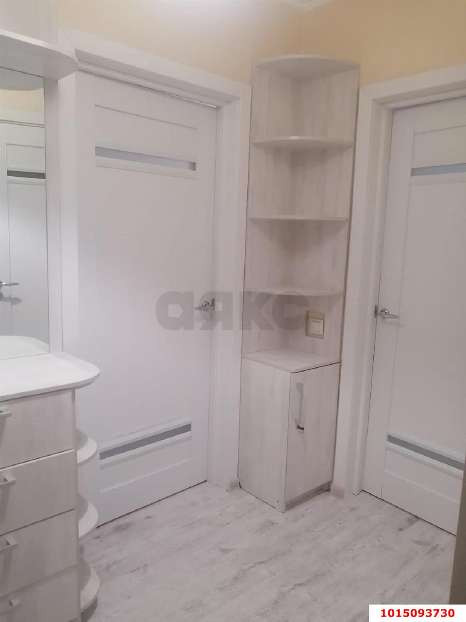 Фото №8: 1-комнатная квартира 45 м² - Краснодар, Прикубанский внутригородской округ, имени Петра Метальникова, Завод Радиоизмерительных Приборов, жилой комплекс Лучезарный, мкр. Музыкальный, ул. имени Сергея Есенина, 149