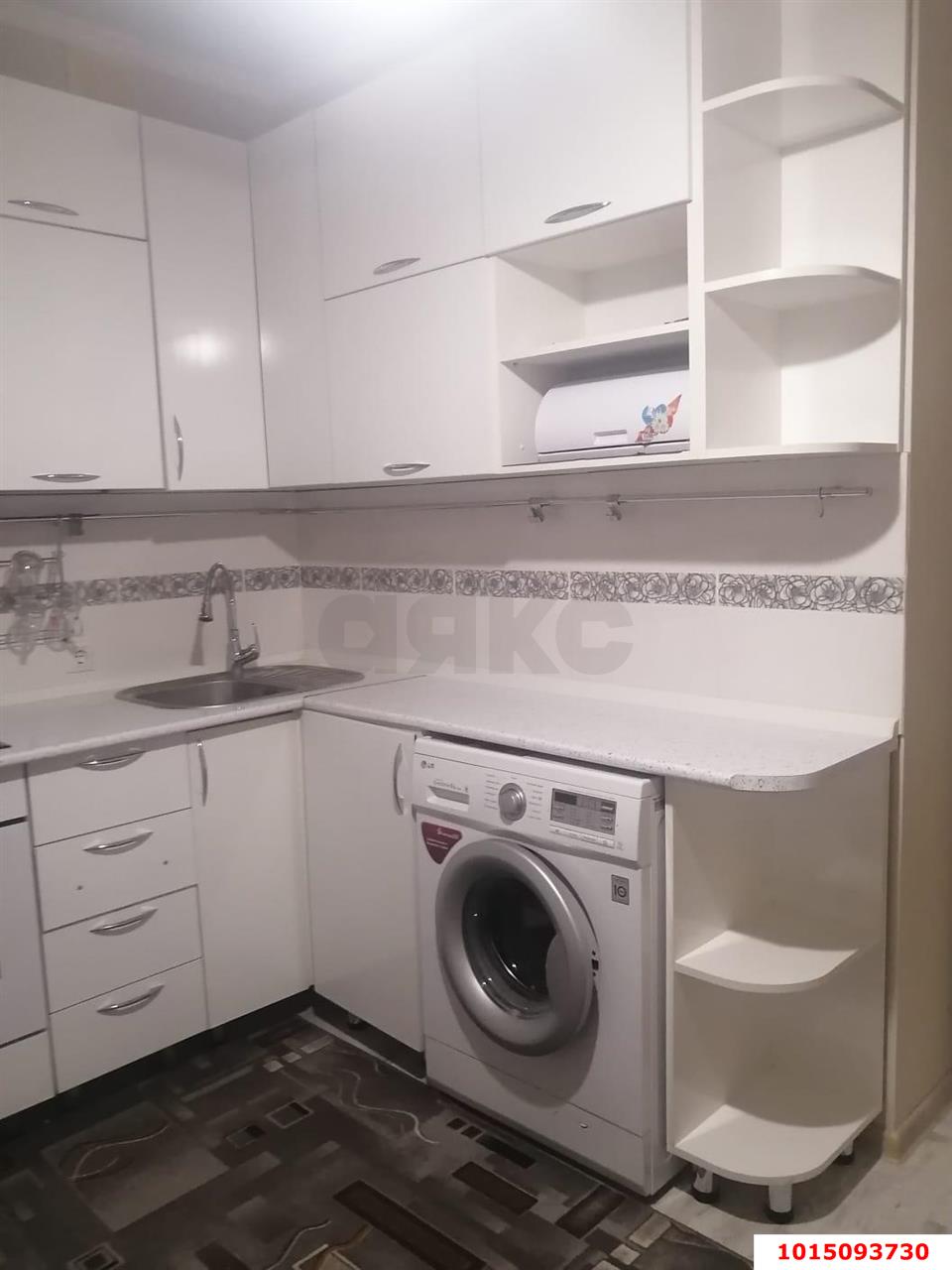 Фото №1: 1-комнатная квартира 40 м² - Краснодар, Музыкальный, ул. имени Сергея Есенина, 129