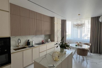 Фото №1: 3-комнатная квартира 106 м² - Краснодар, мкр. Центральный, ул. Октябрьская, 181/2