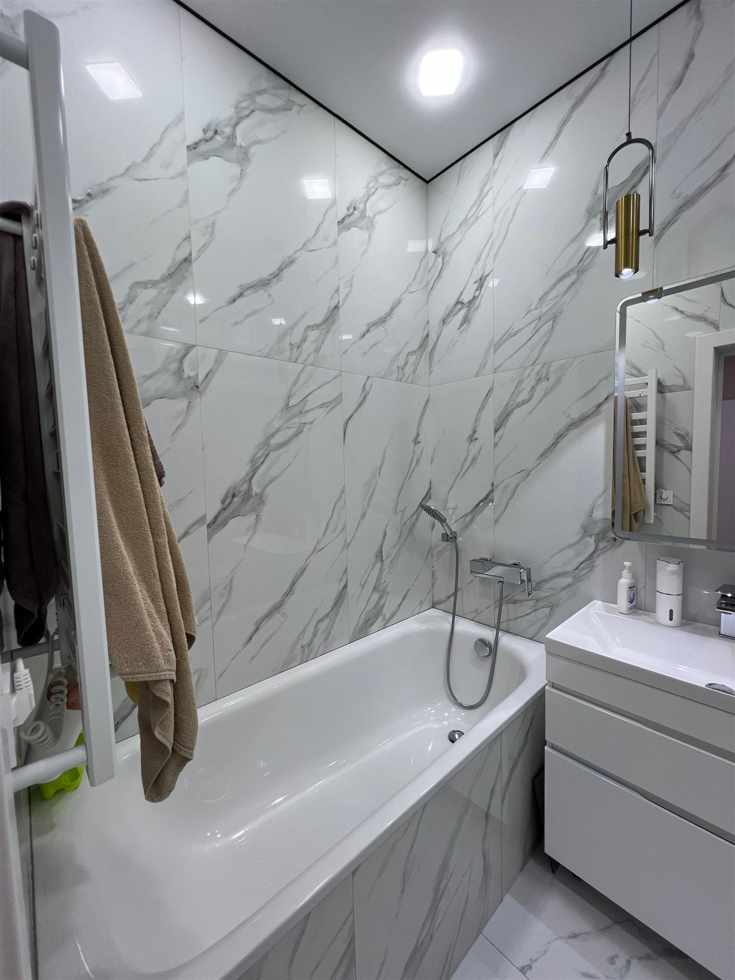 Фото №12: 3-комнатная квартира 106 м² - Краснодар, ЖК Октябрьский, жилой комплекс Центральный, Центральный внутригородской округ, Западный внутригородской округ, мкр. Центральный, ул. Октябрьская, 181/2