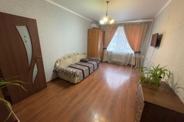 Фото №1: 1-комнатная квартира 43 м² - Знаменский, мкр. жилой комплекс Первомайский, ул. Первомайская, 36/1