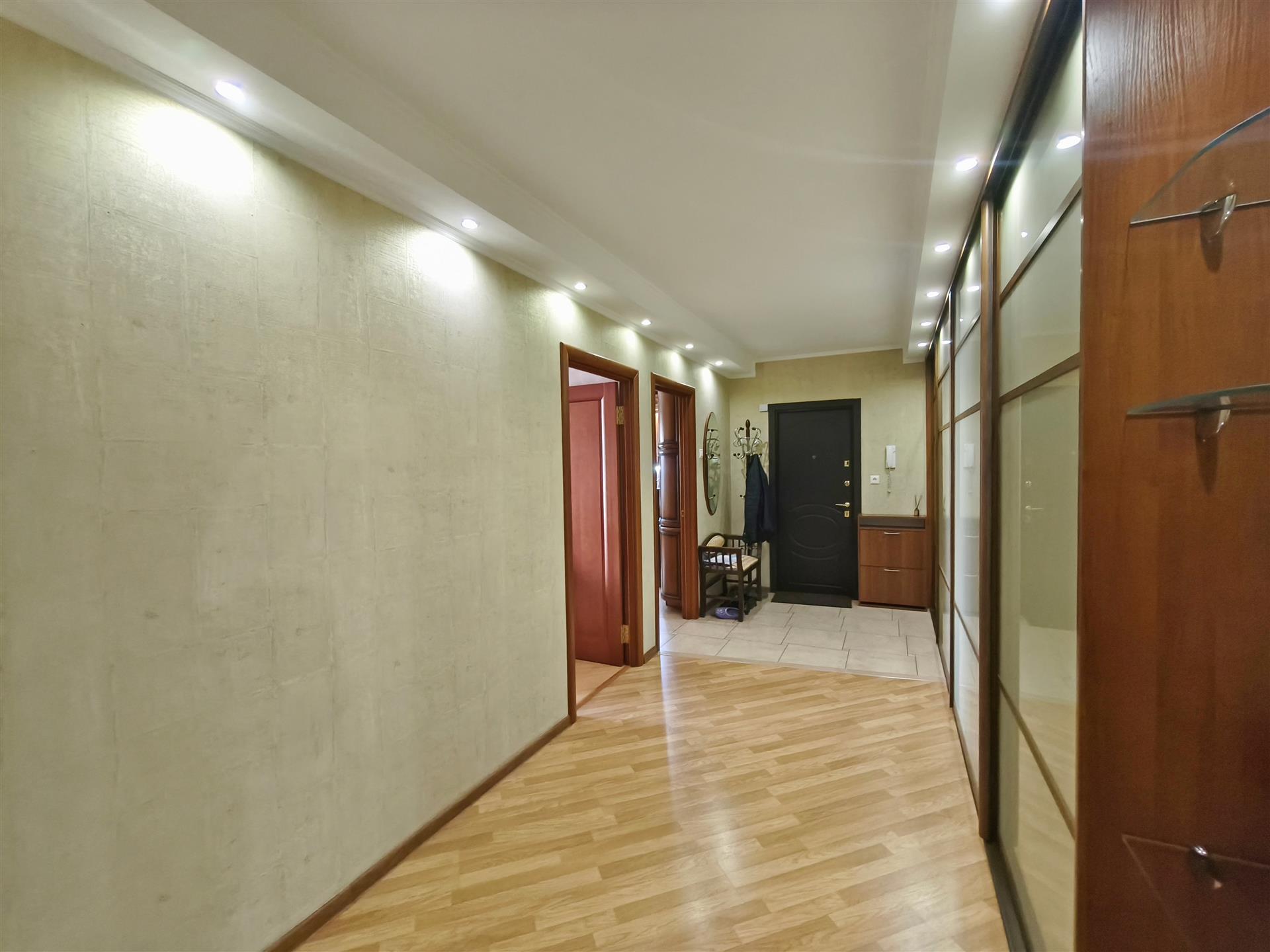 Фото №5: 3-комнатная квартира 91 м² - Краснодар, Прикубанский внутригородской округ, мкр. Микрохирургии глаза, ул. Академика Лукьяненко, 26