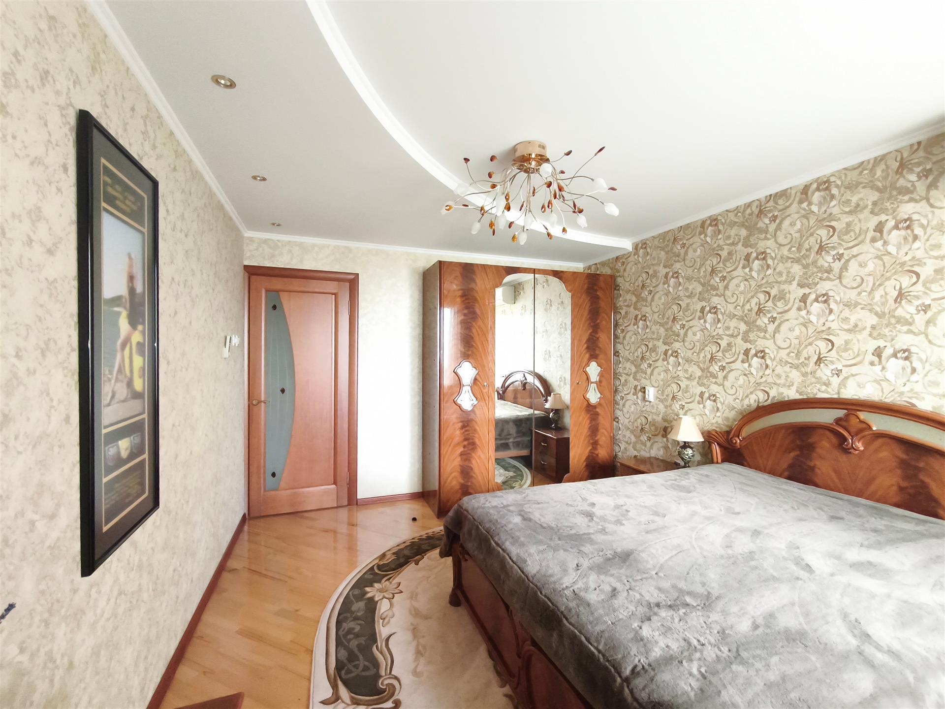 Фото №10: 3-комнатная квартира 91 м² - Краснодар, Прикубанский внутригородской округ, мкр. Микрохирургии глаза, ул. Академика Лукьяненко, 26