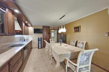 Фото №3: 3-комнатная квартира 91 м² - Краснодар, мкр. Микрохирургии глаза, ул. Академика Лукьяненко, 26