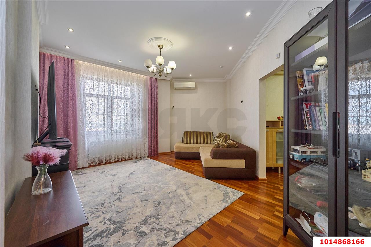 Фото №36: 4-комнатная квартира 137 м² - Краснодар, Центральный, ул. Октябрьская, 74