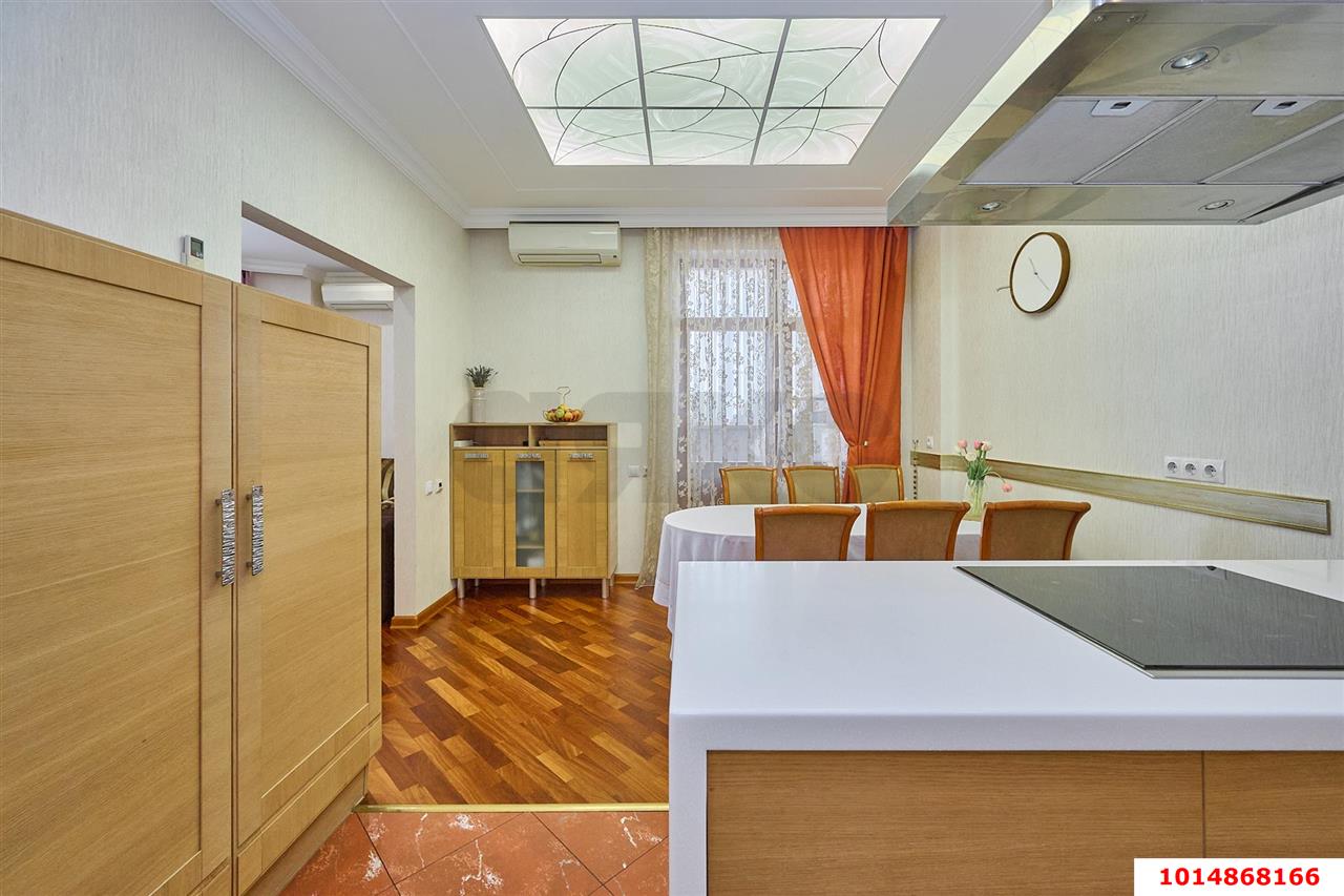 Фото №31: 4-комнатная квартира 137 м² - Краснодар, Центральный, ул. Октябрьская, 74