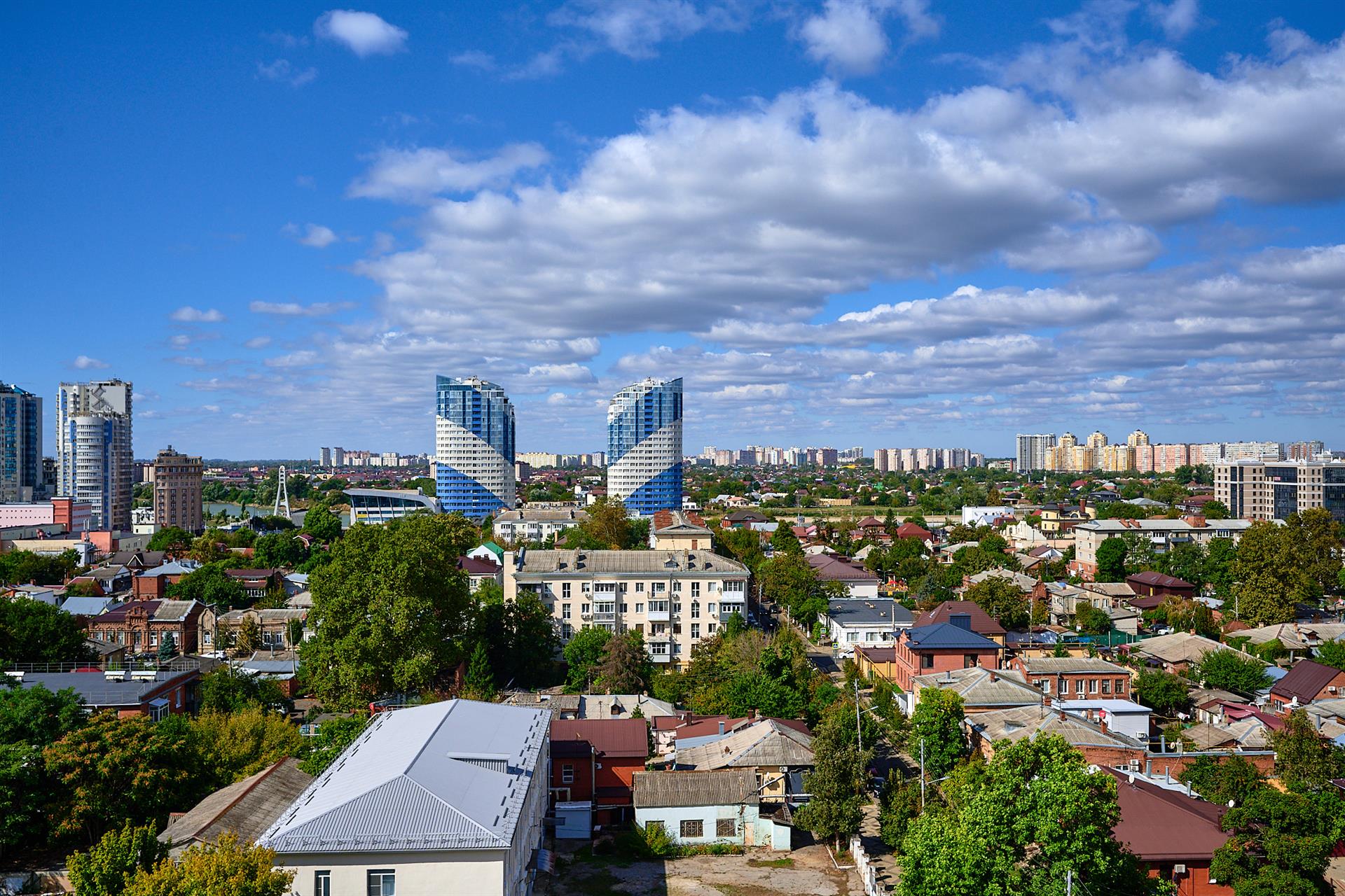 Фото №5: 3-комнатная квартира 137 м² - Краснодар, Центральный внутригородской округ, Западный внутригородской округ, мкр. Центральный, ул. Октябрьская, 74