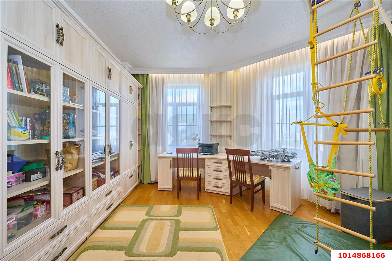 Фото №14: 4-комнатная квартира 137 м² - Краснодар, Центральный, ул. Октябрьская, 74