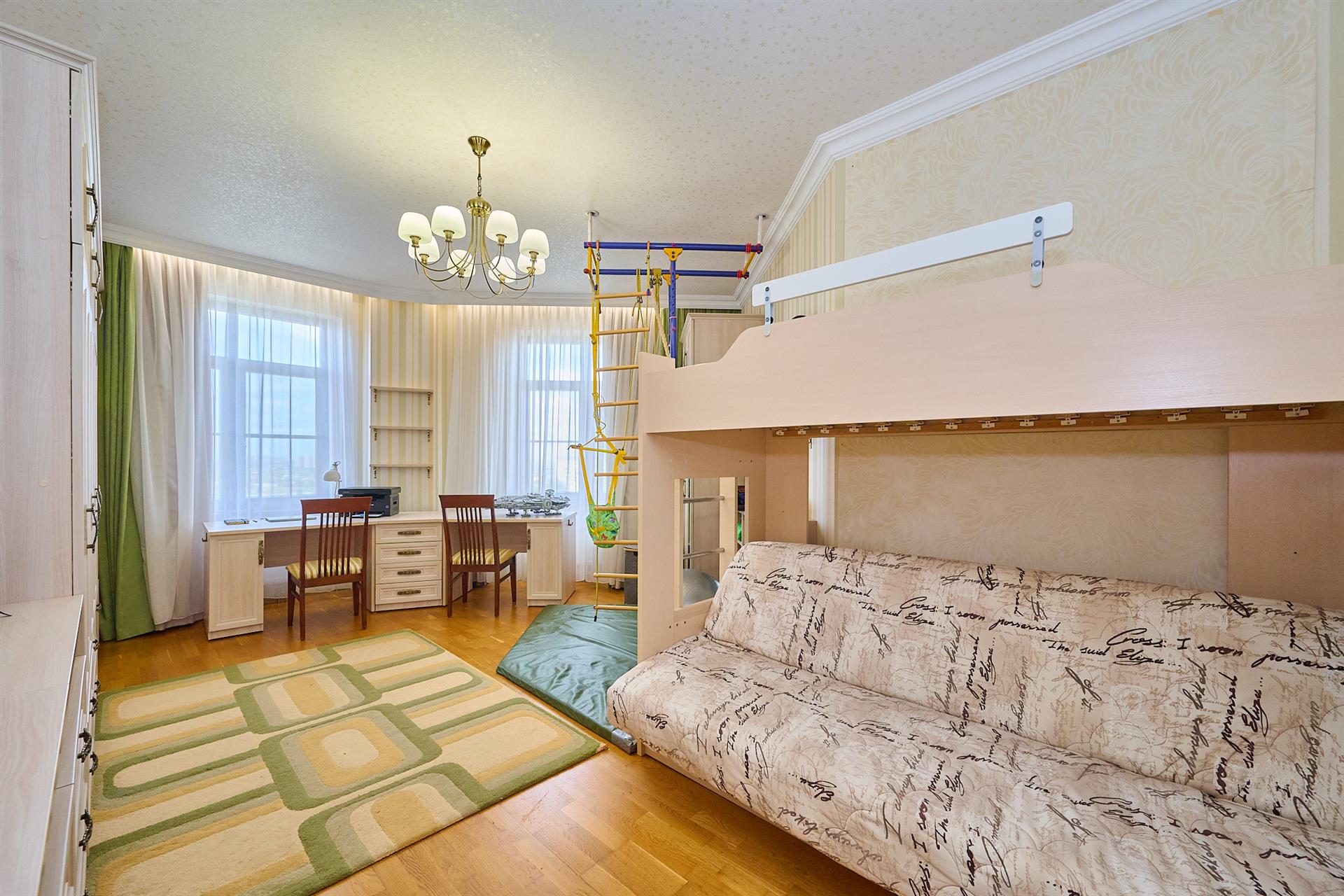 Фото №13: 3-комнатная квартира 137 м² - Краснодар, Центральный внутригородской округ, Западный внутригородской округ, мкр. Центральный, ул. Октябрьская, 74