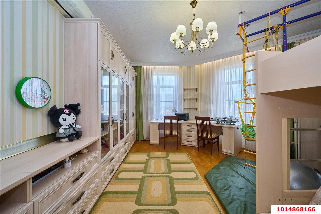 Фото №14: 4-комнатная квартира 137 м² - Краснодар, Центральный, ул. Октябрьская, 74