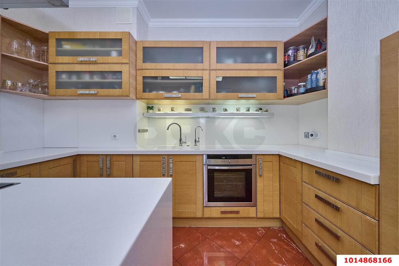 Фото №25: 4-комнатная квартира 137 м² - Краснодар, Центральный, ул. Октябрьская, 74