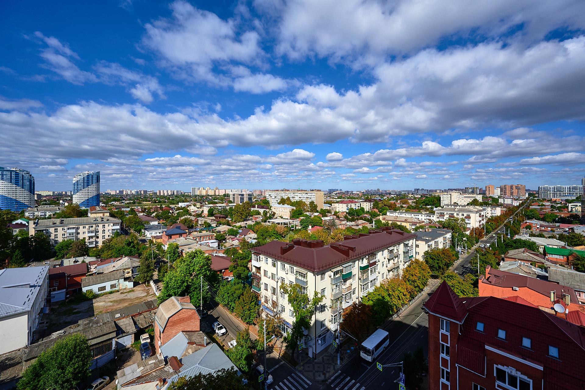 Фото №7: 3-комнатная квартира 137 м² - Краснодар, Центральный внутригородской округ, Западный внутригородской округ, мкр. Центральный, ул. Октябрьская, 74