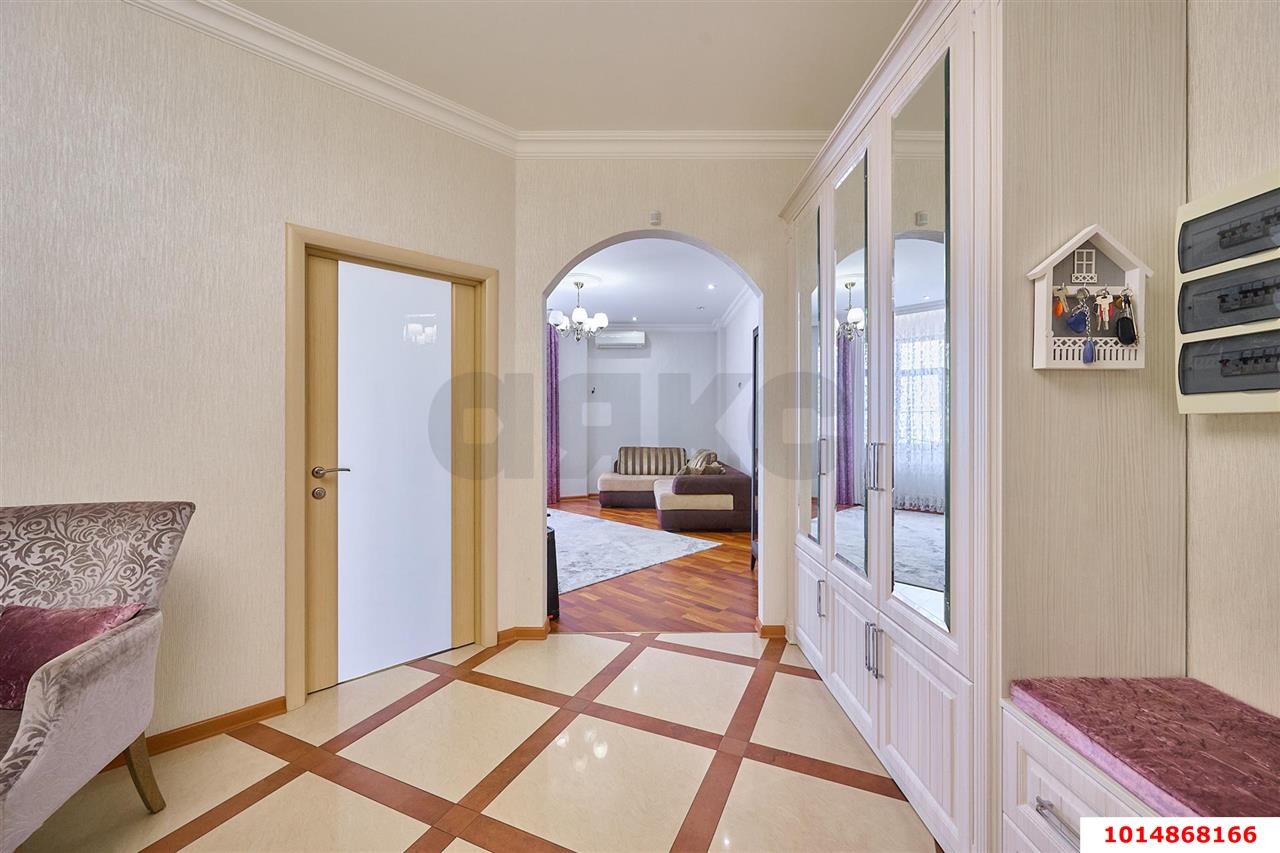 Фото №36: 4-комнатная квартира 137 м² - Краснодар, Центральный, ул. Октябрьская, 74