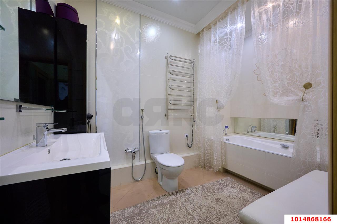 Фото №9: 4-комнатная квартира 137 м² - Краснодар, Центральный, ул. Октябрьская, 74