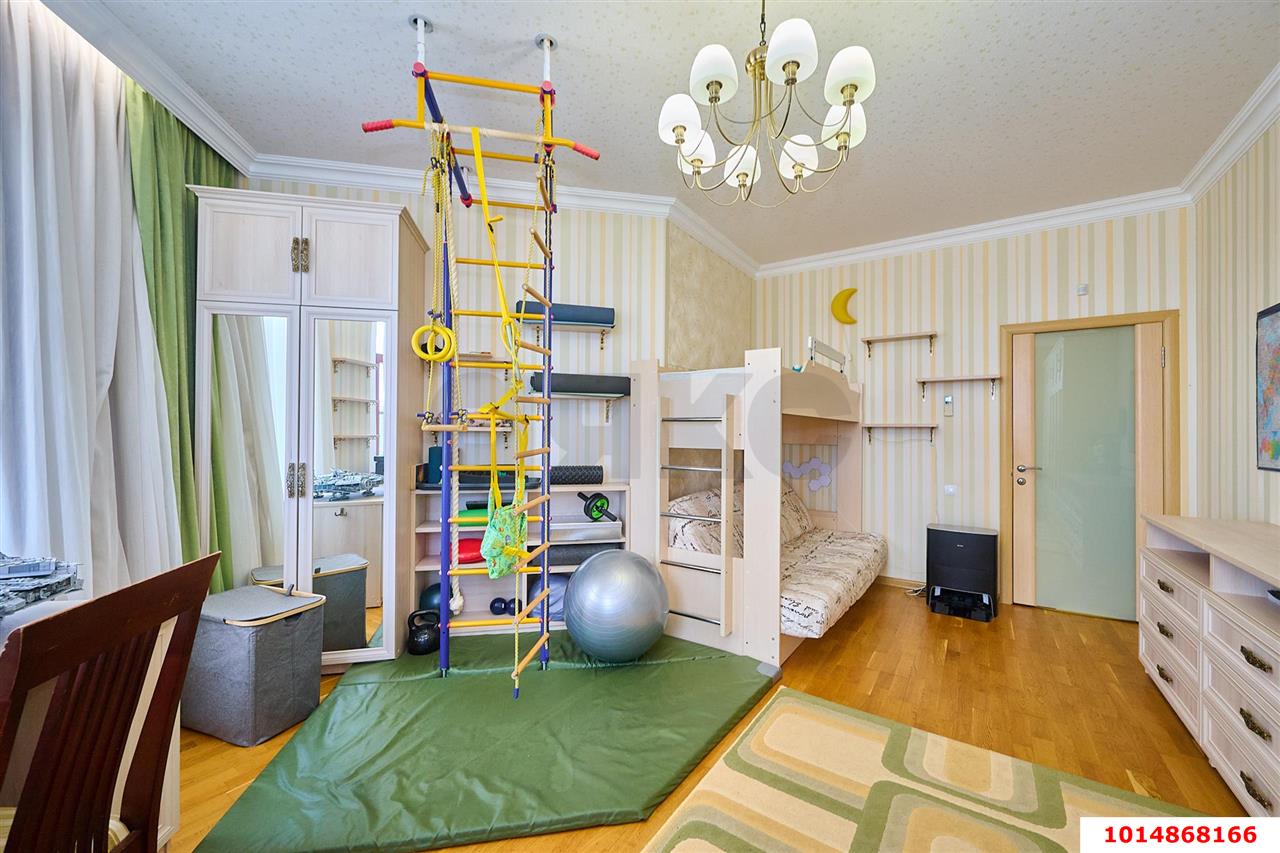 Фото №19: 4-комнатная квартира 137 м² - Краснодар, Центральный, ул. Октябрьская, 74