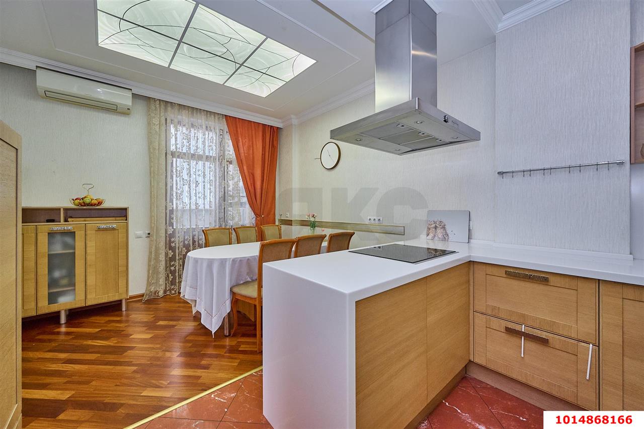 Фото №24: 4-комнатная квартира 137 м² - Краснодар, Центральный, ул. Октябрьская, 74