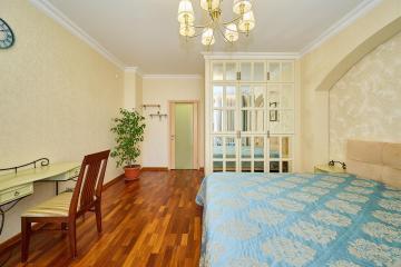 Фото №3: 3-комнатная квартира 137 м² - Краснодар, мкр. Центральный, ул. Октябрьская, 74