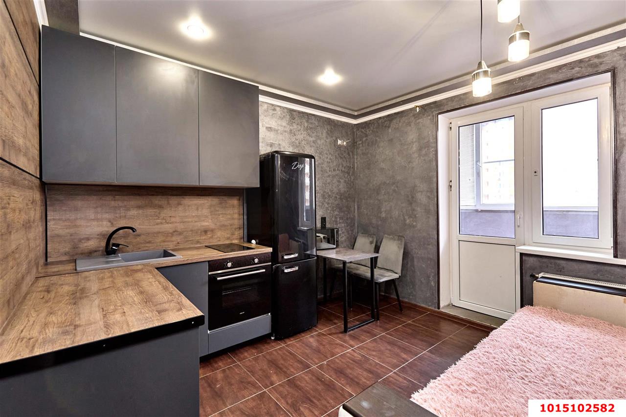 Фото №1: 1-комнатная квартира 42 м² - Краснодар, ЖК Панорама, ул. Восточно-Кругликовская, 28