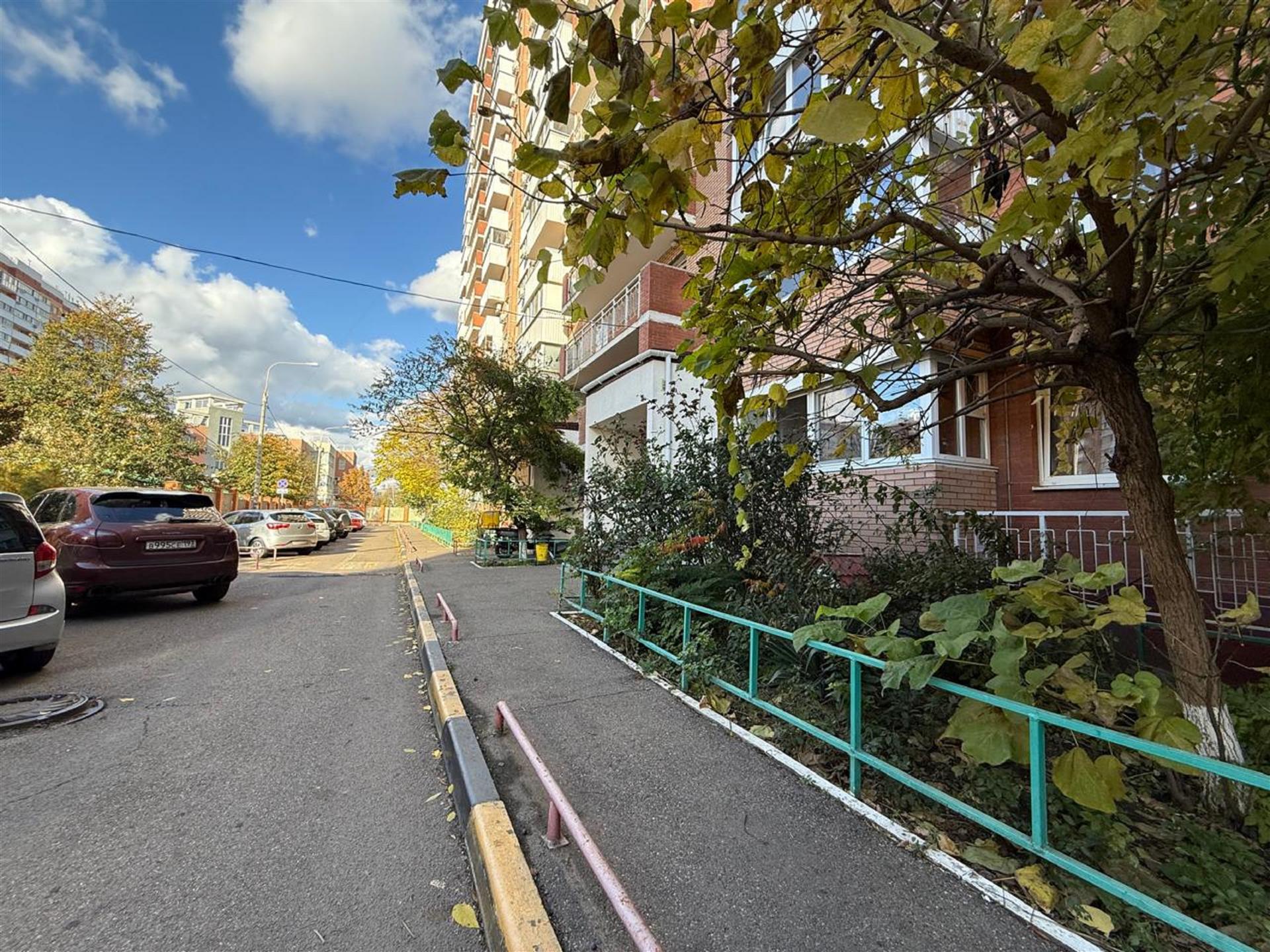 Фото №17: 3-комнатная квартира 74 м² - Краснодар, Прикубанский внутригородской округ, мкр. Военный городок № 109, ул. Кореновская, 73