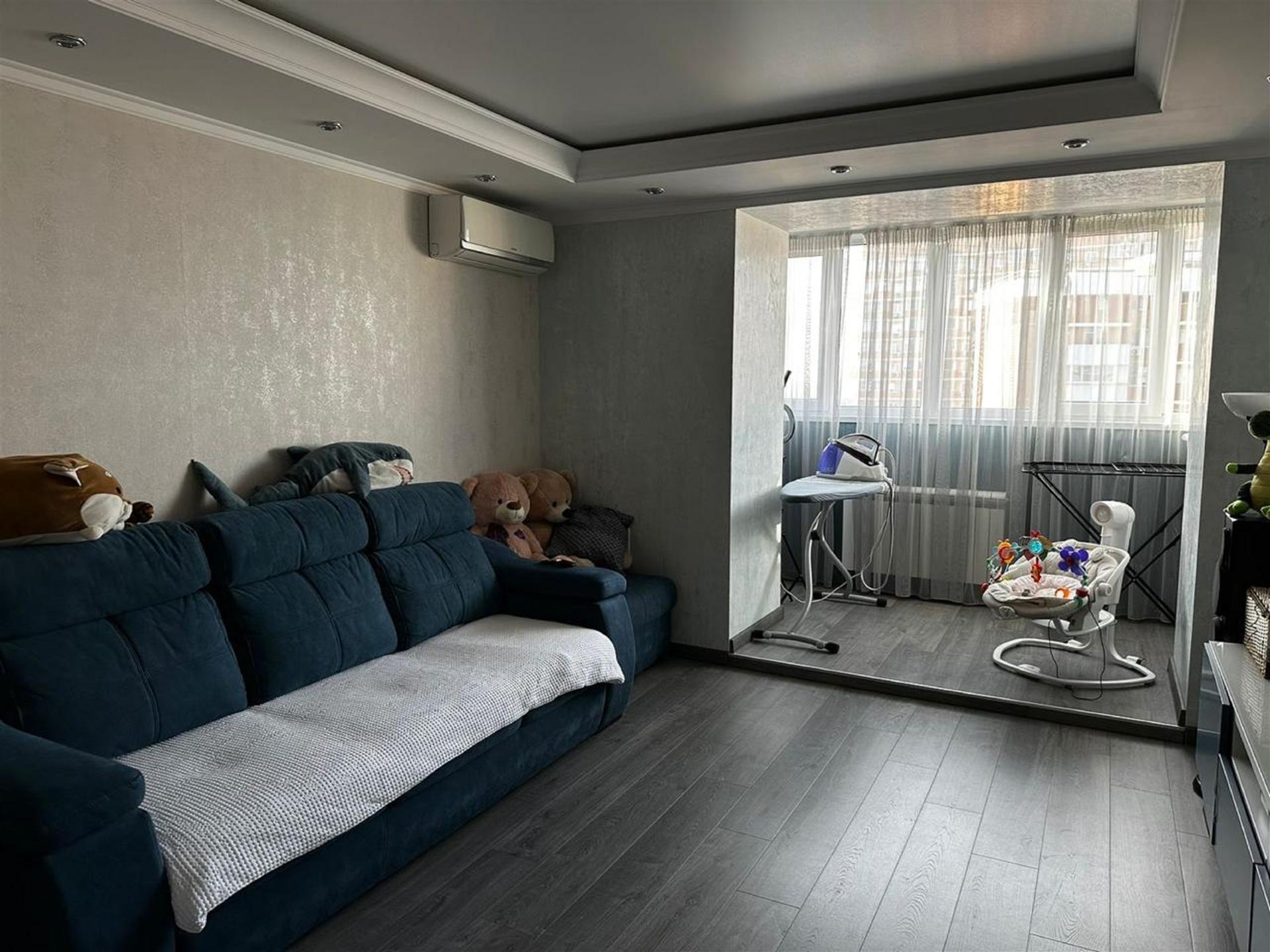 Фото №1: 3-комнатная квартира 74 м² - Краснодар, Прикубанский внутригородской округ, мкр. Военный городок № 109, ул. Кореновская, 73