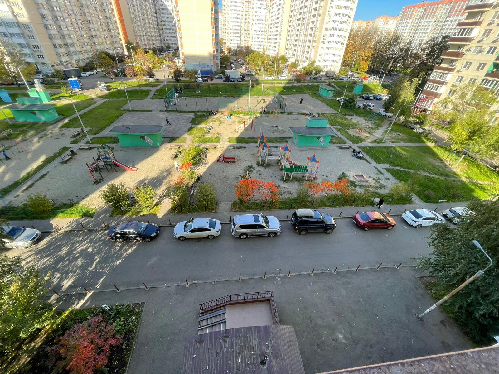 Фото №12: 1-комнатная квартира 40 м² - Краснодар, ЖК Возрождение, Прикубанский внутригородской округ, мкр. Восточно-Кругликовский, ул. имени 40-летия Победы, 133