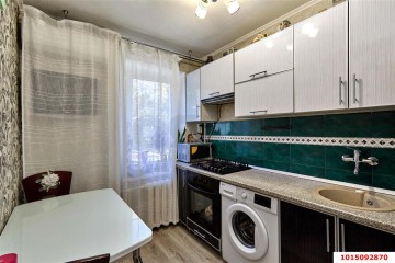 Фото №1: 1-комнатная квартира 33 м² - Краснодар, мкр. Гидростроителей, ул. имени Дмитрия Благоева, 19