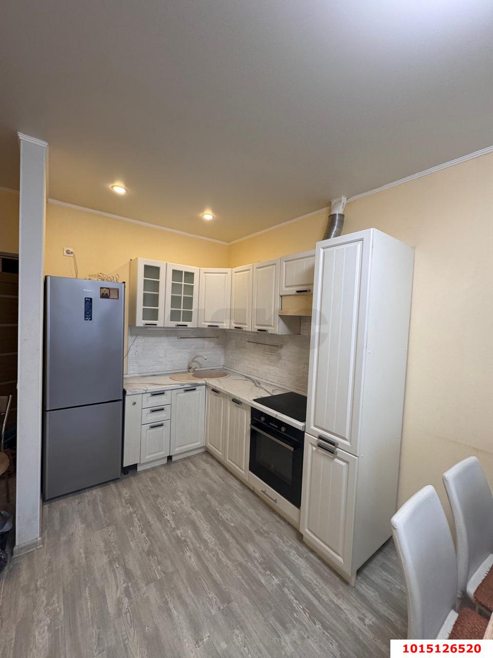 Фото №1: 1-комнатная квартира 44 м² - Краснодар, жилой комплекс Поющие Фонтаны, ул. имени Невкипелого, 10