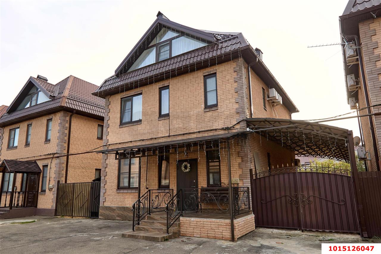 Фото №2: Дом 183 м² + 3.3 сот. - Новая Адыгея, ул. Адыгейская, 13Б