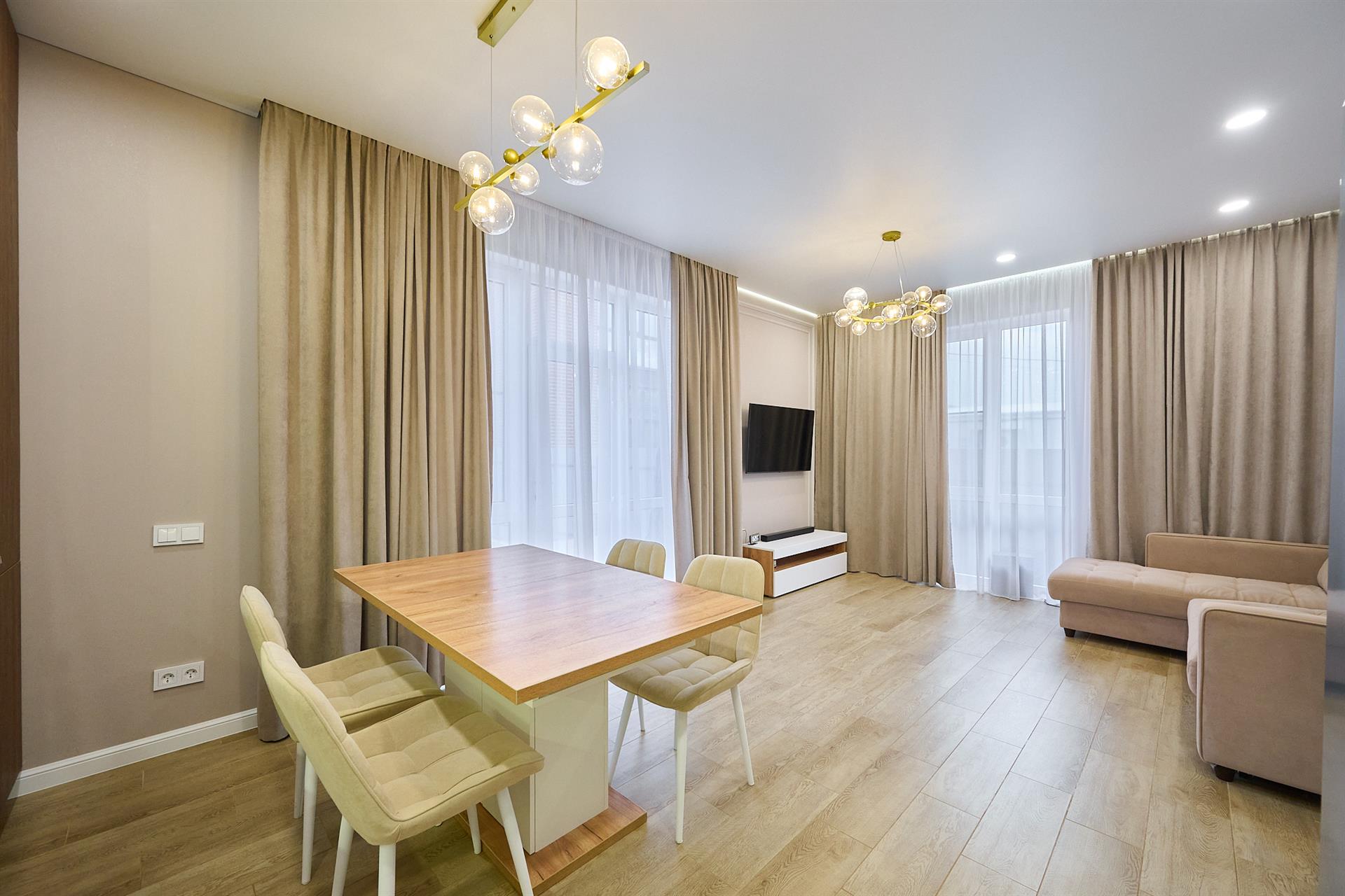 Фото №4: Дом 121 м² + 4 сот. - Краснодар, Прикубанский внутригородской округ, мкр. Тихая Поляна, ул. Писателя И.Ф. Вараввы