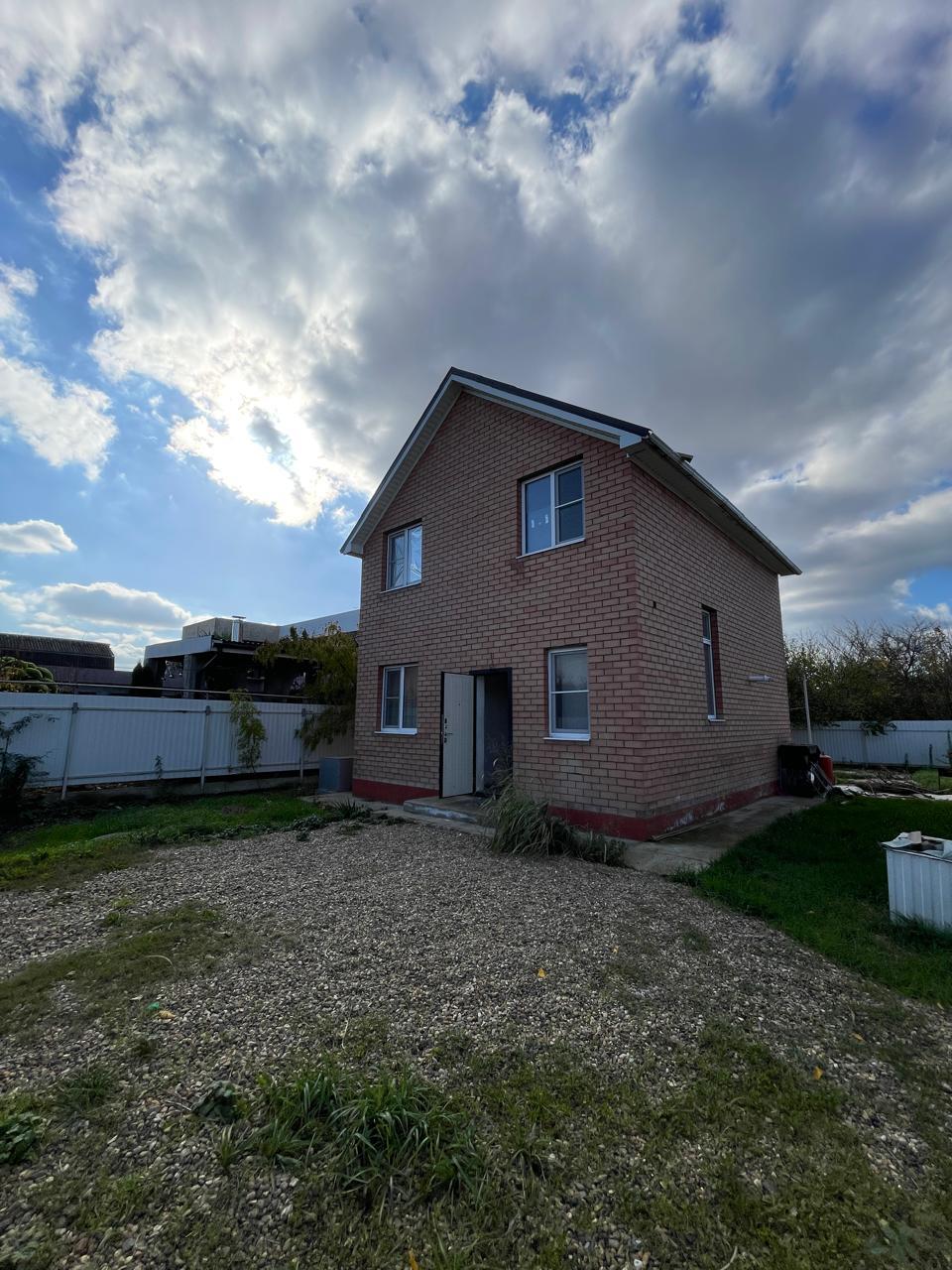 Фото №1: Дом 84 м² + 3.5 сот. - Механизатор, мкр. Южный массив, ул. Абрикосовая, 322