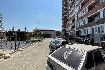 Фото №2: Торговое помещение 26 м² - Краснодар, мкр. Славянский, ул. Заполярная, 45