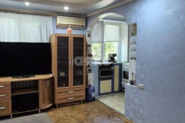 Фото №3: 3-комнатная квартира 50 м² - Ростов-на-Дону, мкр. Александровка, пр-кт 40-летия Победы, 63/5