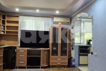 Фото №4: 3-комнатная квартира 50 м² - Ростов-на-Дону, мкр. Александровка, пр-кт 40-летия Победы, 63/5