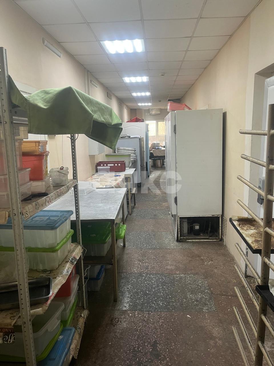 Фото №2: Коммерция 208 м² - Ростов-на-Дону, Сельмаш, ул. Сержантова, 1/106