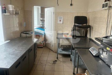 Фото №1: Коммерция 208 м² - Ростов-на-Дону, мкр. Сельмаш, ул. Сержантова, 1/106