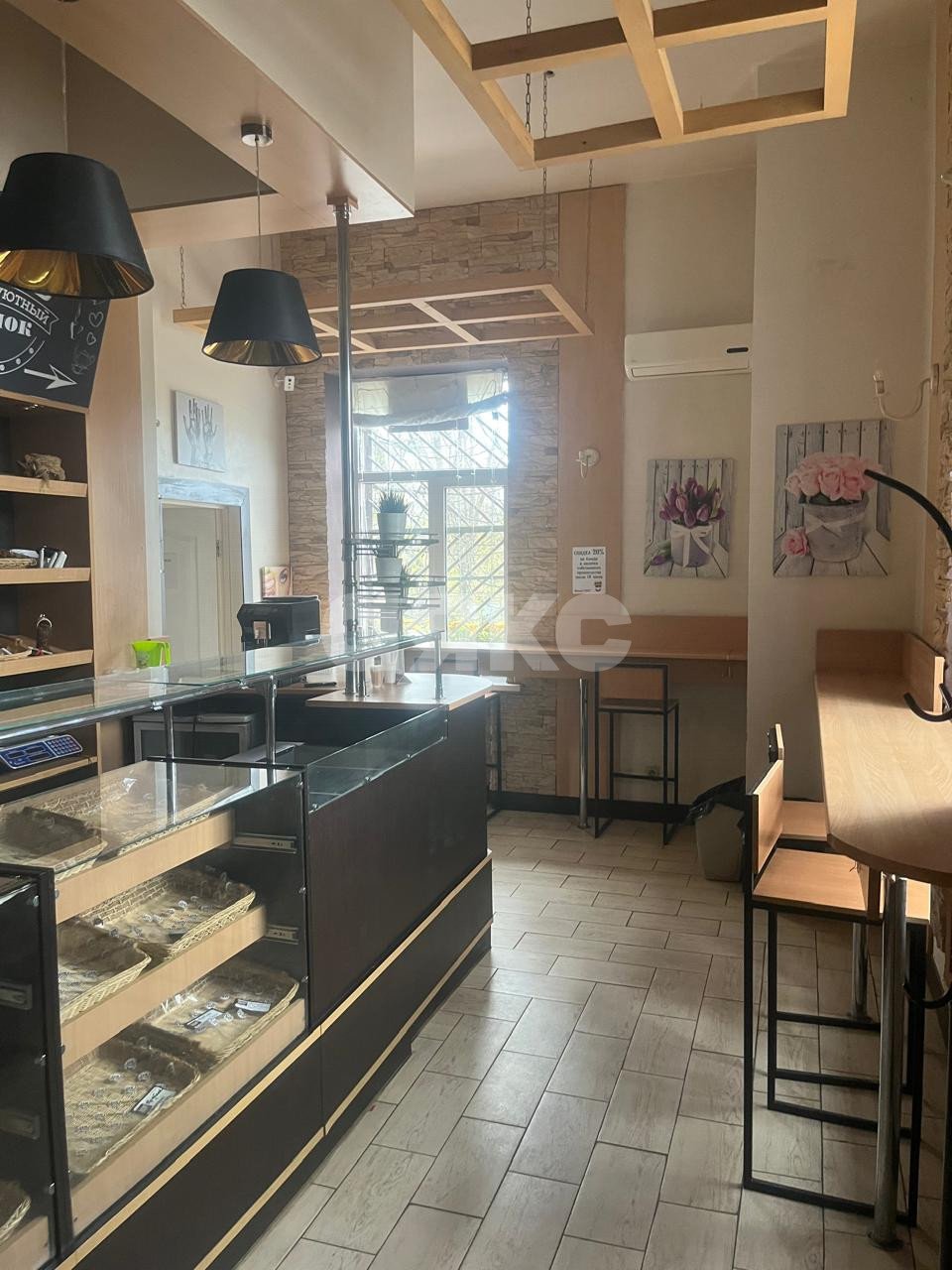 Фото №8: Коммерция 208 м² - Ростов-на-Дону, Сельмаш, ул. Сержантова, 1/106