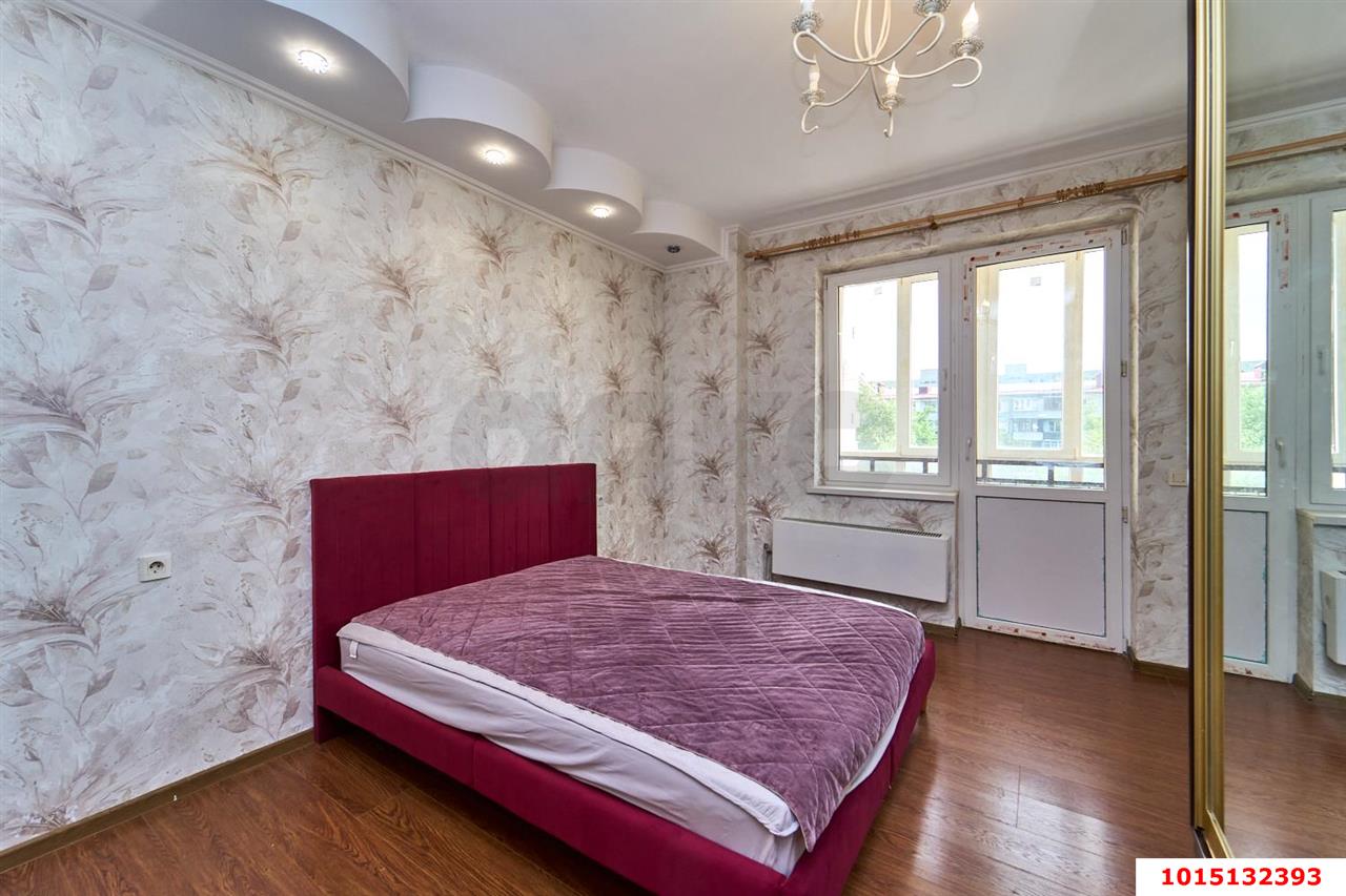 Фото №4: 2-комнатная квартира <span class="whitespace-nowrap">70 м²</span>, <span class="whitespace-nowrap">3/15 эт.</span> - Краснодар, Прикубанский внутригородской округ, Солнечный, мкр. Фестивальный, ул. Яна Полуяна, 39