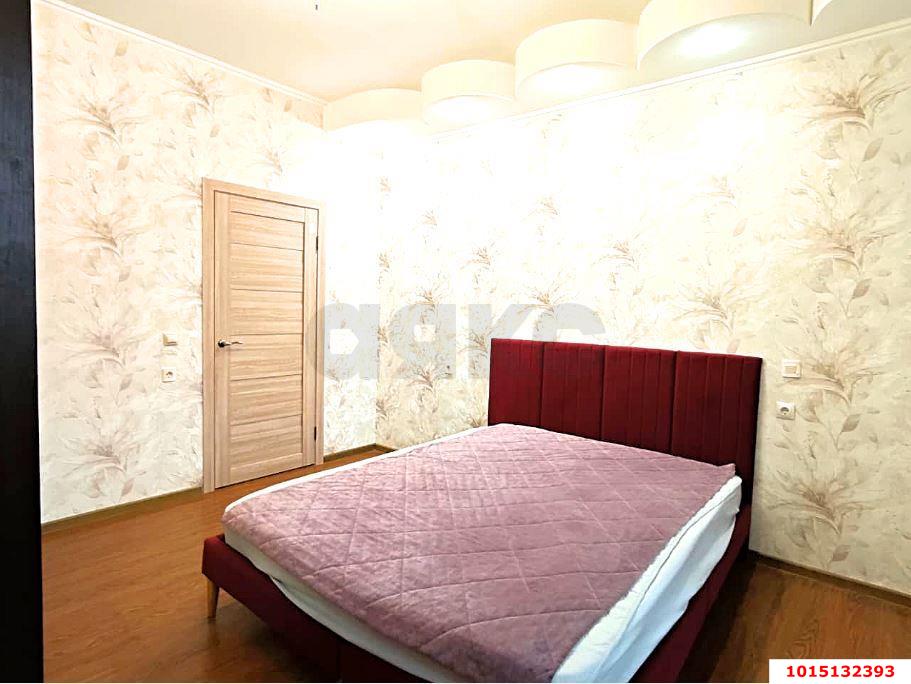 Фото №6: 2-комнатная квартира <span class="whitespace-nowrap">70 м²</span>, <span class="whitespace-nowrap">3/15 эт.</span> - Краснодар, Прикубанский внутригородской округ, Солнечный, мкр. Фестивальный, ул. Яна Полуяна, 39