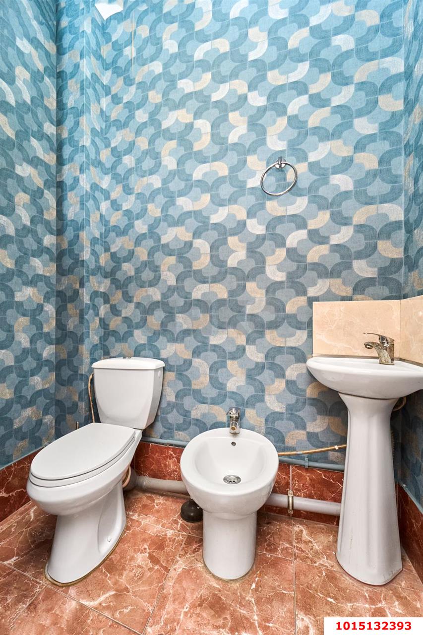 Фото №15: 2-комнатная квартира <span class="whitespace-nowrap">70 м²</span>, <span class="whitespace-nowrap">3/15 эт.</span> - Краснодар, Прикубанский внутригородской округ, Солнечный, мкр. Фестивальный, ул. Яна Полуяна, 39