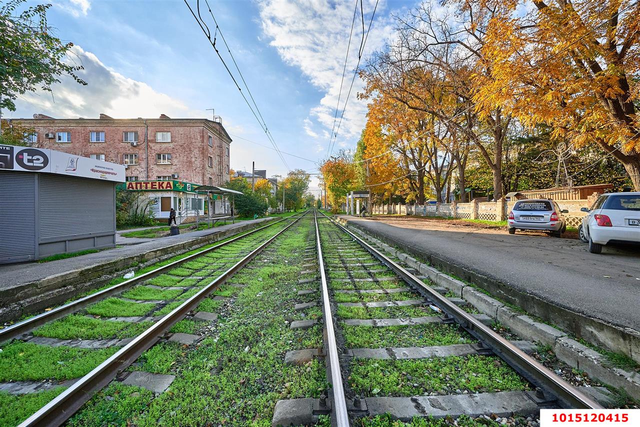 Фото №6: Торговое помещение 112 м² - Краснодар, 40 лет Победы, ул. Клиническая, 22