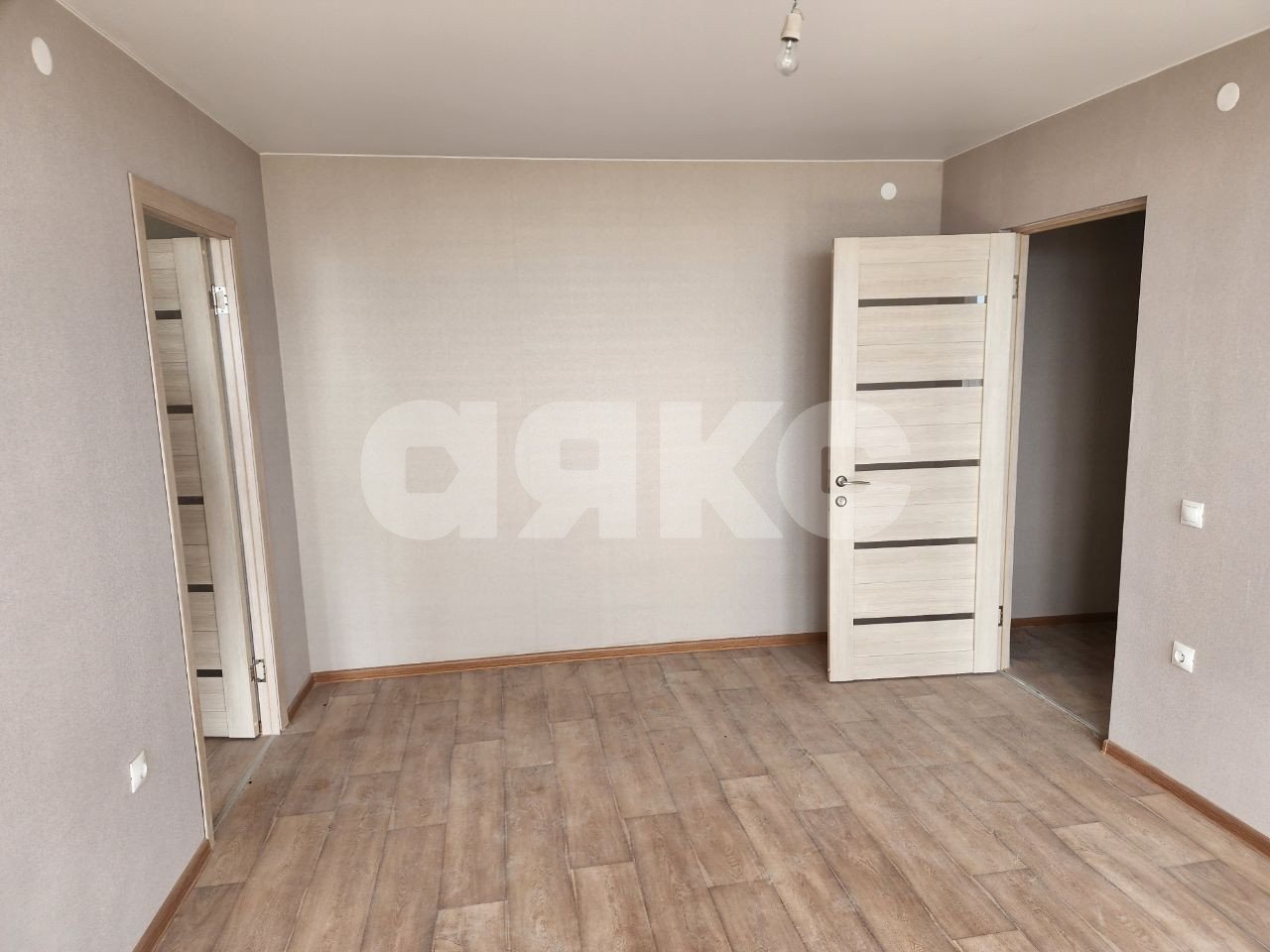 Фото №6: 2-комнатная квартира 47 м² - Мариуполь, Жовтневый, пр-кт Металлургов, 25